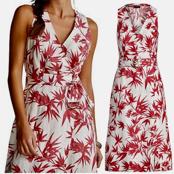 Polo Ralph Lauren Dresses & Skirts - Polo Ralph Lauren
Floral Belted Wrap Dress magpie Floral size 2  NWT